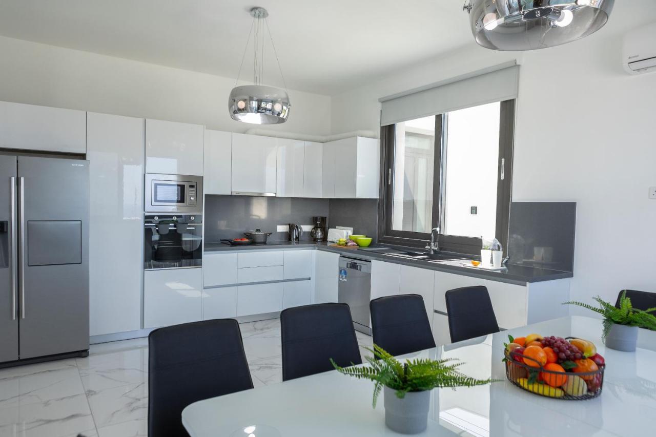 Villa Adaris, Sea Caves Peyia Paphos Ngoại thất bức ảnh