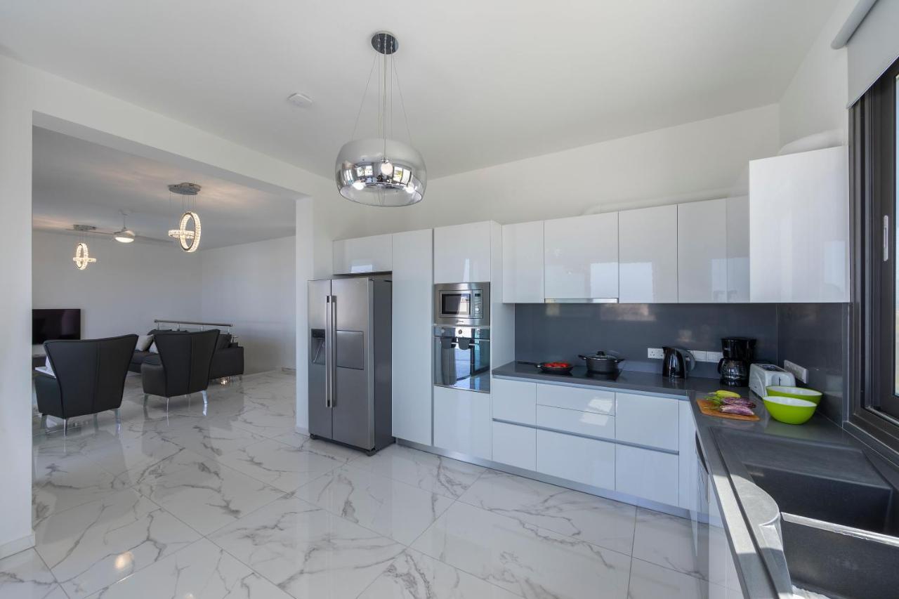 Villa Adaris, Sea Caves Peyia Paphos Ngoại thất bức ảnh
